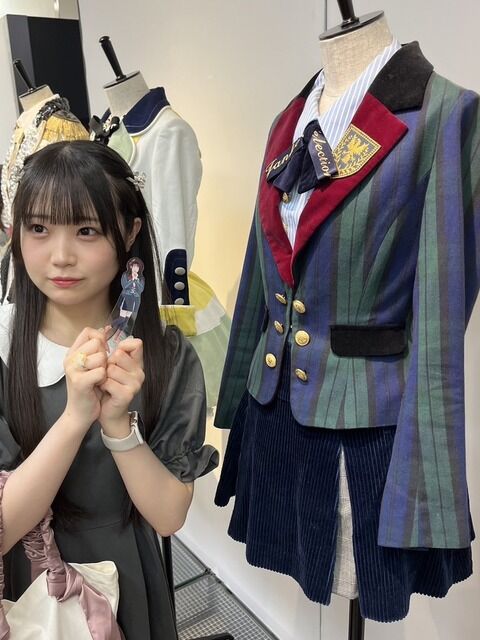 【速報】 佐藤美波ｃがAKB大衣装展にｷﾀ━━━━(ﾟ∀ﾟ)━━━━!!