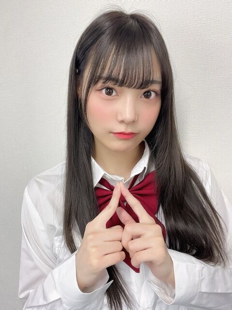 【朗報】またまたまたまたまたまたNMB48から新たな刺客が水着グラビアデビュー！【李始燕】