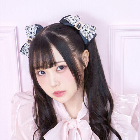 佐藤美波(ルックスS スタイルA 性格A パフォーマンスA キャラクターS)