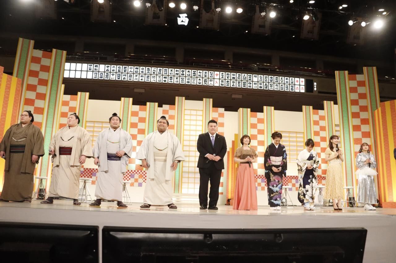 AKB48 柏木由紀が「第56回 NHK福祉大相撲」第2部「お楽しみ歌くらべ」に出演！【2024.2.25 16:30〜 NHK総合】