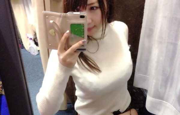 【画像】巨乳ニットの破壊力ヤバすぎｗｗｗｗｗｗｗｗｗｗｗｗｗｗｗ