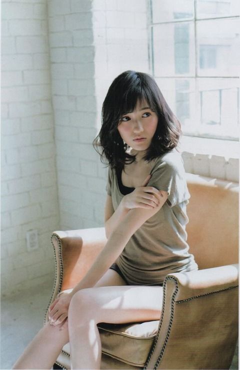 指原莉乃がまた暴露「昨日写真会を休んだ渡辺麻友(まゆゆ)超元気ですよ」