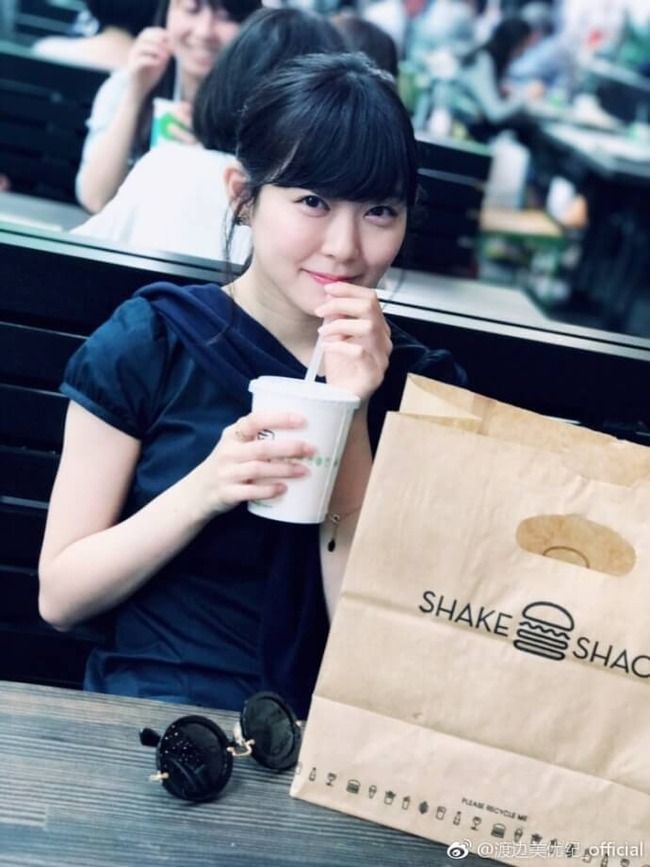【速報】元NMB48みるきー渡辺美優紀が海外進出!!【吉本の手を逃れ?】
