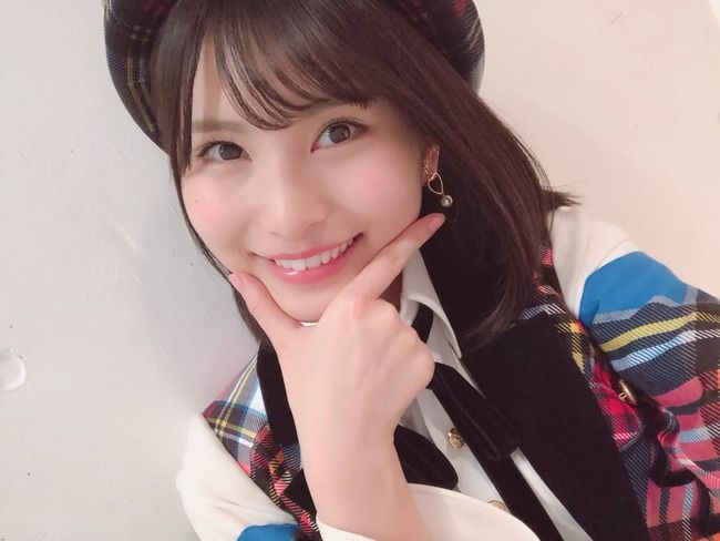 【握手会】本日の全握にてAKB48福岡聖菜ちゃんに2500枚出しするオタが出没！！！【せいちゃん】