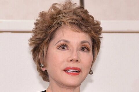 【ジャニーズ性加害問題】 デヴィ夫人、怒り爆発 「死人に鞭打ちではないか。 本当に嫌な思いをしたのなら、その時なぜすぐに訴えない」