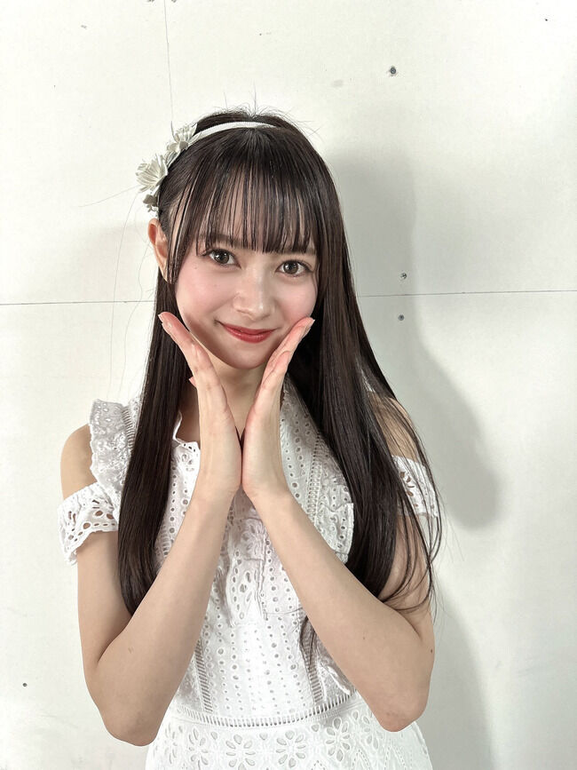 【朗報】AKB4819期生の伊藤百花さんが生見愛瑠にソックリだと某掲示板で話題に…【元北野夏々 スターダストプロモーション・いともも研究生】