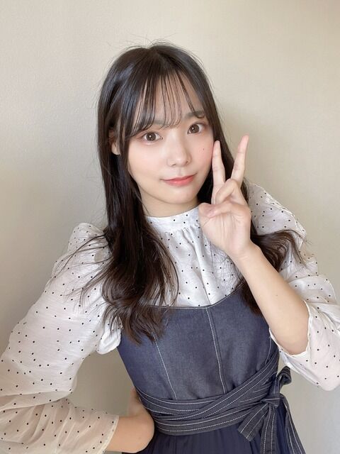 【悲報】NMBメンバーの生誕Tシャツ、おじさんが着るにはキツすぎると話題