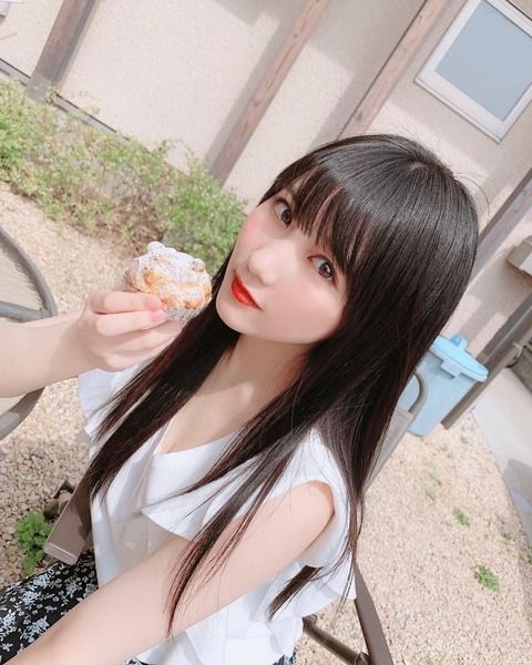 【朗報】田中美久さん、もう谷間を見せる事に何の躊躇もない