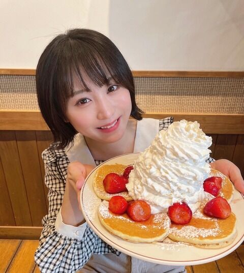 お前らこの量の生クリームを完食できそう？