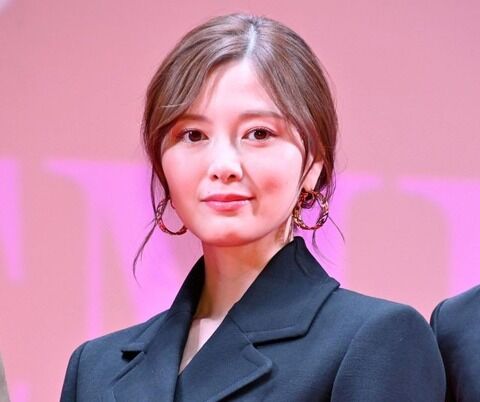 【悲報】元乃木坂46白石麻衣さん、新型コロナウイルス感染