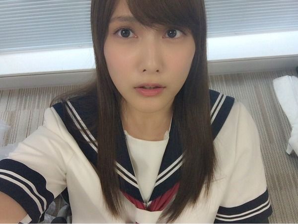 【速報】「AKB48グループ同時開催コンサートin横浜 ~今年はランクインできました祝賀会~」入山杏奈休演のお知らせ【あんにん】