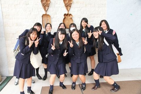 【※ｴﾛ注意】この女子高の修学旅行写真wwwwwwwwwwwwwwwwwww