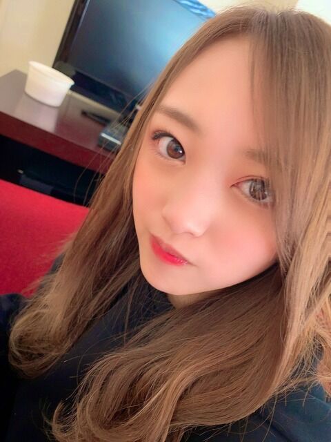 向井地の染めた髪が思ってたのより汚いんだが・・・最初に本人が載せた画像と違ってかなり汚い