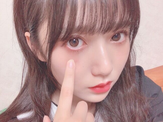 【朗報】AKB48鈴木くるみちゃん(高1)の地雷メイクが可愛すぎると話題沸騰【くるるん】