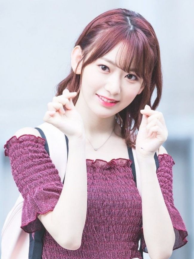 【悲報】IZONE 宮脇咲良さん、韓国人メンバーから嫌われてる可能性が浮上か?