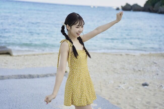 【AKB48】はるぴょんの最新水着ショット【橋本陽菜】