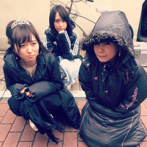 こじまこ、冬の寒さに負ける