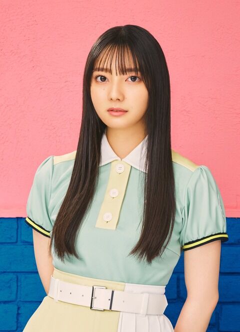 【日向坂46】竹内希来里(17歳)さん、番組ロケ撮影中に犬に顔面を噛みつかれ負傷