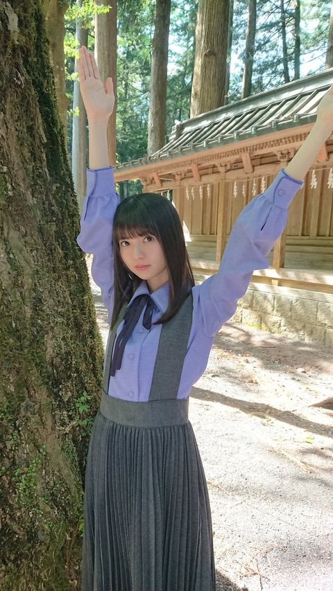 飛鳥ちゃん顔小さくて腕長くて細くて可愛くて...