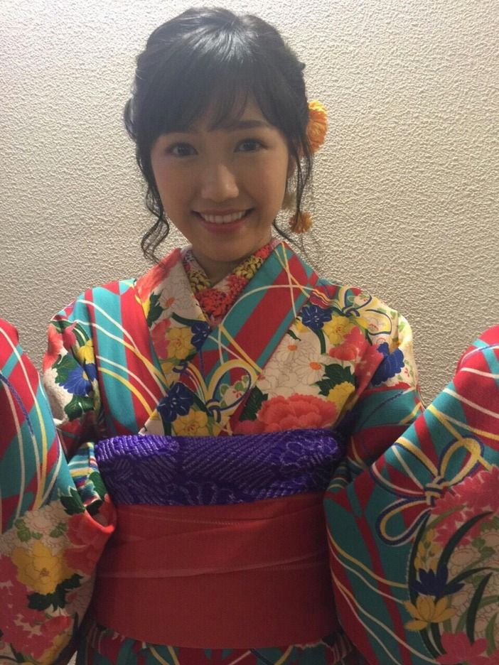 【AKB48】しのぶ総支配人がベストヒット歌謡祭の着物オフショットをたくさん投稿【小ネタ６つ】