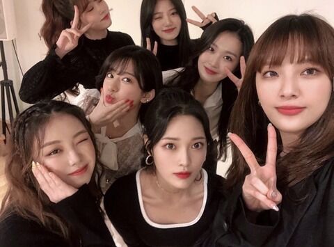 元AKB48竹内美宥、韓国でK-POPアイドルグループデビュー決定!!皆可愛いし売れそうだな!!※画像あり