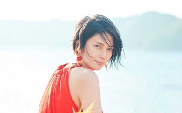 【画像】柴咲コウさん(35)、ｴｯﾁな色白生足を晒しまくるｗｗｗｗｗｗｗｗｗｗｗｗｗｗｗｗｗ