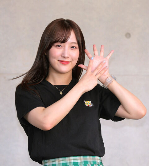 将棋アイドル鎌田菜月、藤井聡太８冠誕生を祝福