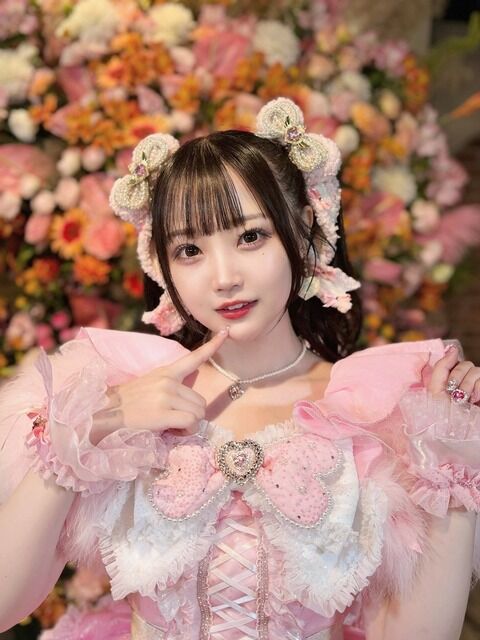 【速報】 オサレカンパニー作、佐藤美波ｃ卒業ドレスが可愛すぎると話題に！！！
