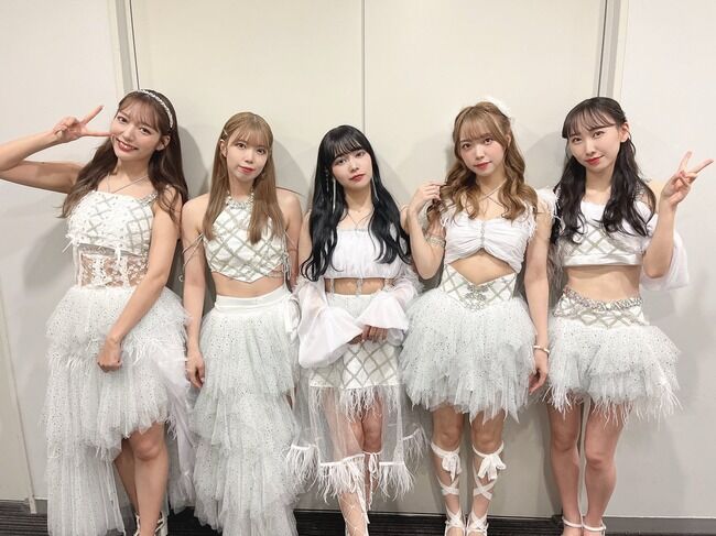【元AKB48】仁藤萌乃さん、イベント中に盗撮するオタクにブチ切れ・・・