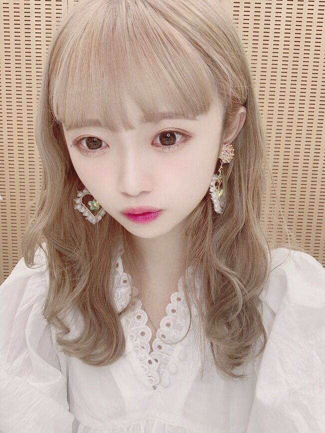 NGT48中井りか「疲れてる?眠そうだね?体調大丈夫?とか聞かれるたびに、はぁ~テンション下がる。頑張ってるし言わないで」【りか姫】