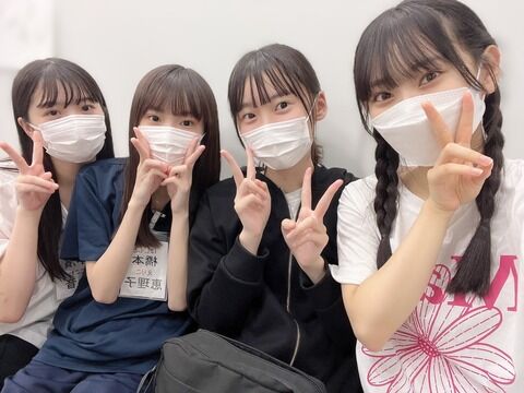 AKBの未来を担うJK1カルテットがこちらです