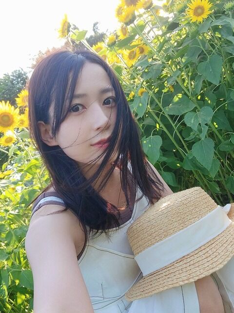 佐々木優佳里「本日デビュー12周年を迎えました！」