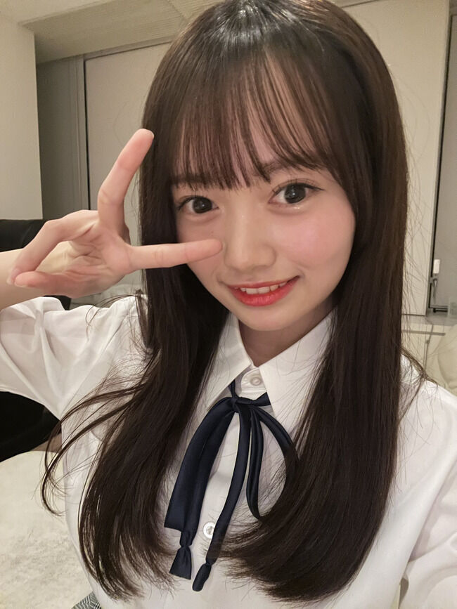 【朗報】AKB4819期生、花田藍衣ちゃん「今日 20:30～SHOWROOM配信するので ご覧くださると嬉しいです！