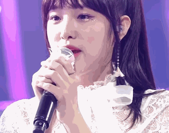 宮脇咲良と白間美瑠のgifが波紋を呼ぶ・・・