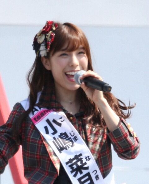 元AKB48小嶋菜月　3月末で芸能界引退「幸せな10年間をありがとうございました」  [爆笑ゴリラ★]