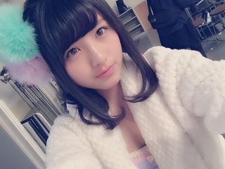 【悲報】大和田南那「今月休みが多い気がする…今日でもう7日目…」