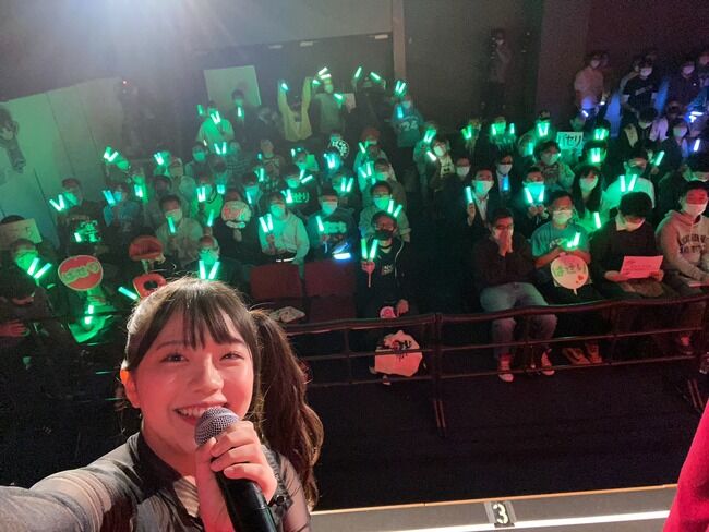 【悲報？】STU48工藤理子さん、公演中に客席を撮影し、無修正でネットに晒してしまう！！！