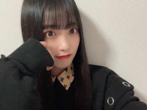 入内嶋涼「記念すべき700日連続配信日に大好きな我が子をみなさんに初めて見せることができました