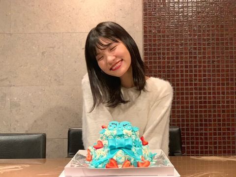 【朗報】大和田南那と向井地美音が歴史的再会！！！！！！！