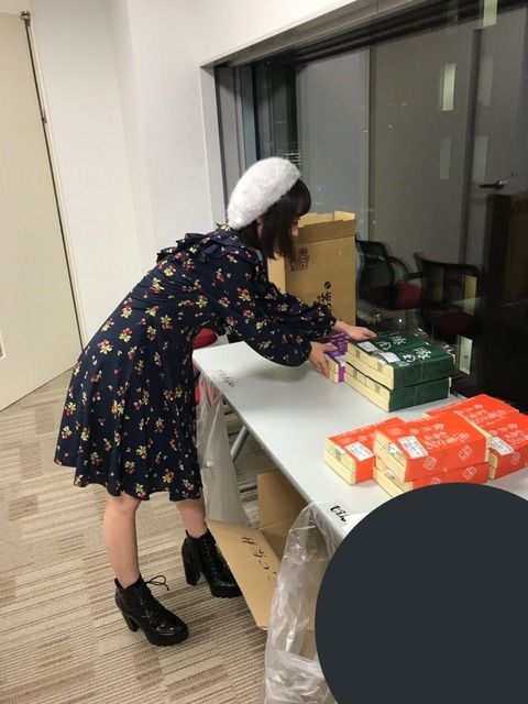 【悲報】元NMBメンバーが弁当万引き