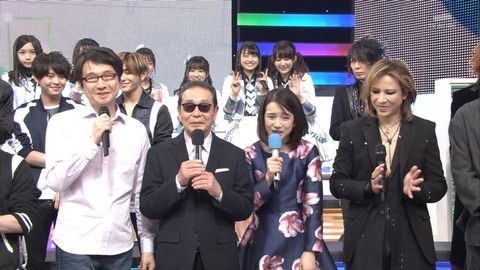 【悲報】Mステのタモリの頭頂部がヤバい権