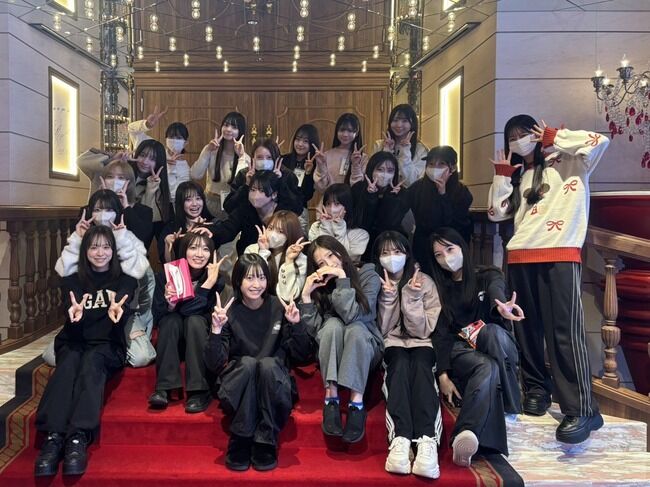 【朗報】毎年恒例のAKB48劇場大掃除若手選抜ｷﾀ━━━━(ﾟ∀ﾟ)━━━━!!