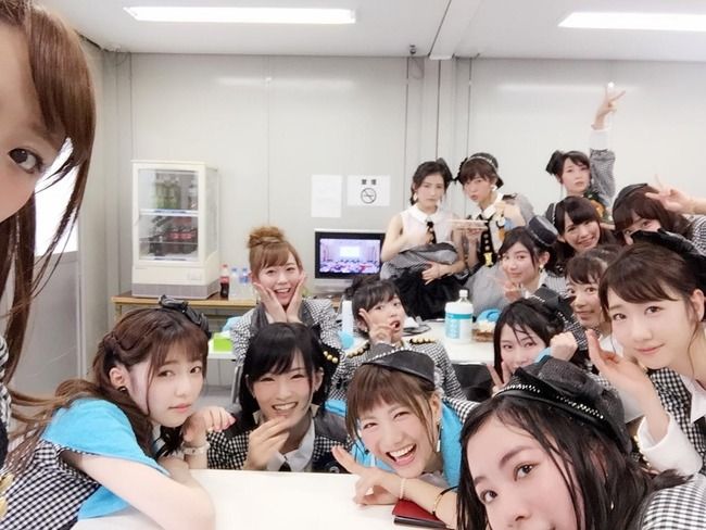 【AKB48 41stシングル選抜総選挙(2015年第7回AKB48選抜総選挙)】総選挙選抜の新しい集合写真が届いたぞ!!