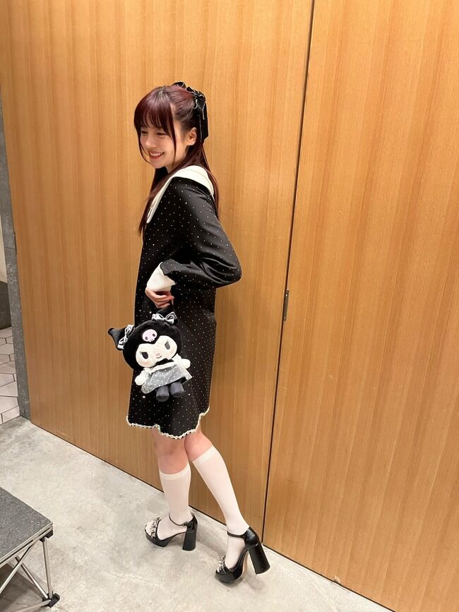 島崎遥香さん「携帯屋の店員にスマホ渡したら『ぱるるさんですか？』言われた…」【元AKB48】