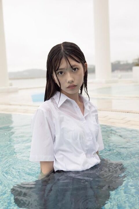 【速報】千葉恵里ｃの濡れ濡れプール画像ｷﾀ━━━━(ﾟ∀ﾟ)━━━━!!