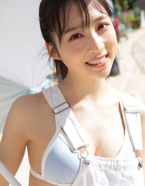 【AKB48】小栗有以って総選挙も弱かったし、写真集も売れなかったし何故握手以外は弱いのか?