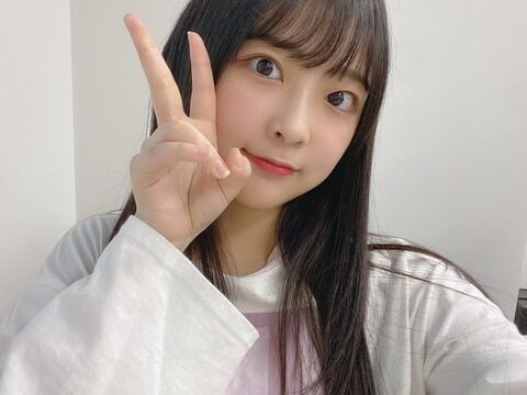 【速報】 過剰歯で話題になったHKT馬場彩華ｃ矯正を始める