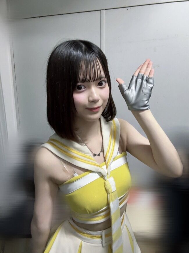 【画像】かわゆいのかわゆいがシアターの女神【AKB48 19期研究生川村結衣 シアターの女神衣装】