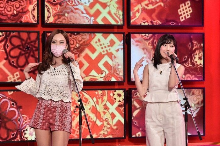 「Momm!!」渡辺麻友と板野友美風ざわちんがコラボ！ [3/14 23:53～]