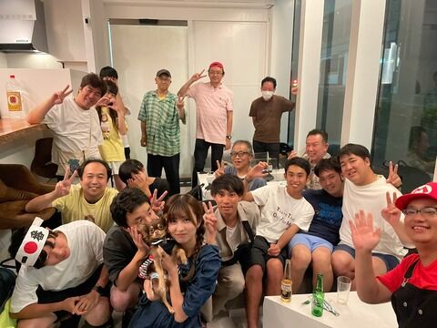 【画像】元AKB48元スパガ金澤有希(30歳)のオフ会の客層がこちらｗｗｗｗｗｗｗｗｗｗｗｗｗｗｗｗ
